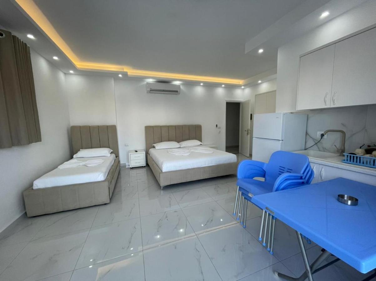 Anna Hotel Ксамил Екстериор снимка