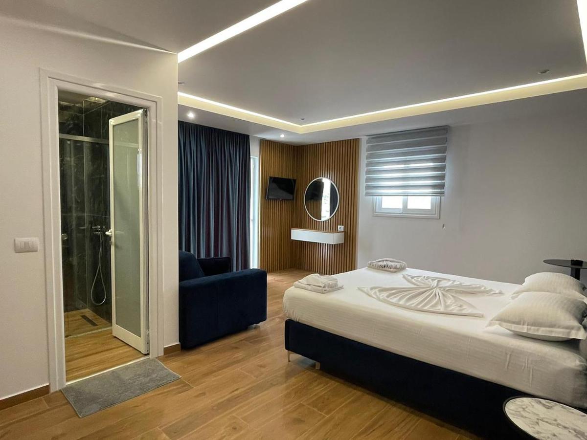 Anna Hotel Ксамил Екстериор снимка