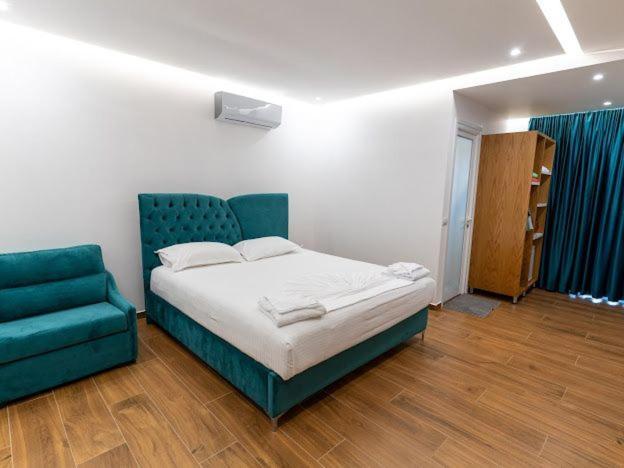 Anna Hotel Ксамил Екстериор снимка