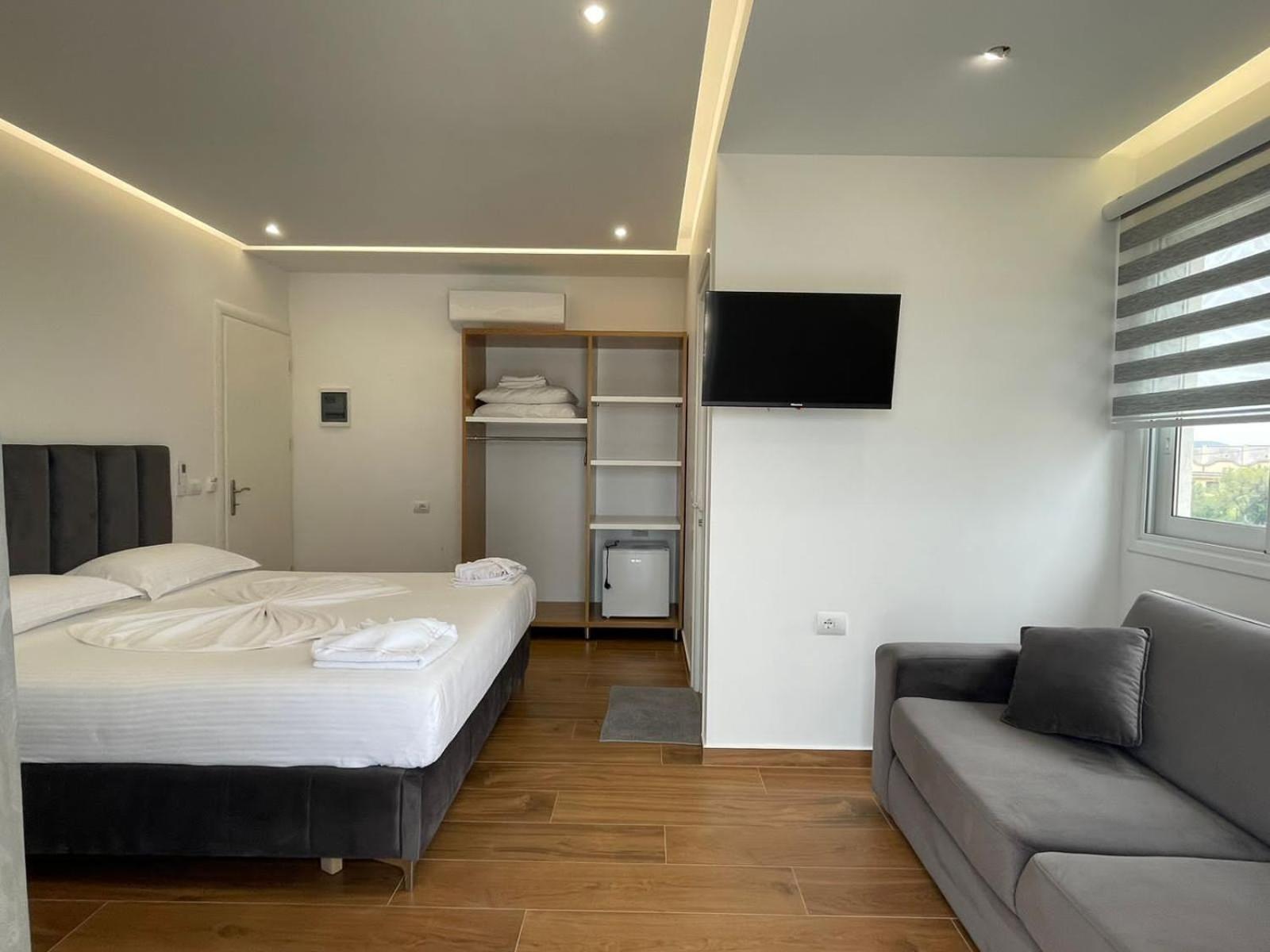 Anna Hotel Ксамил Екстериор снимка