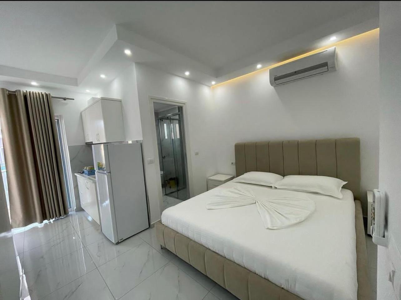 Anna Hotel Ксамил Екстериор снимка