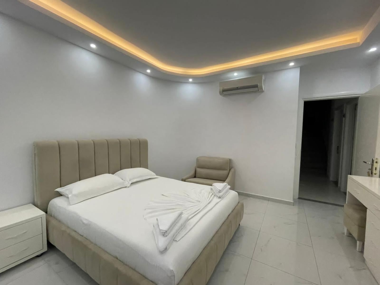Anna Hotel Ксамил Екстериор снимка